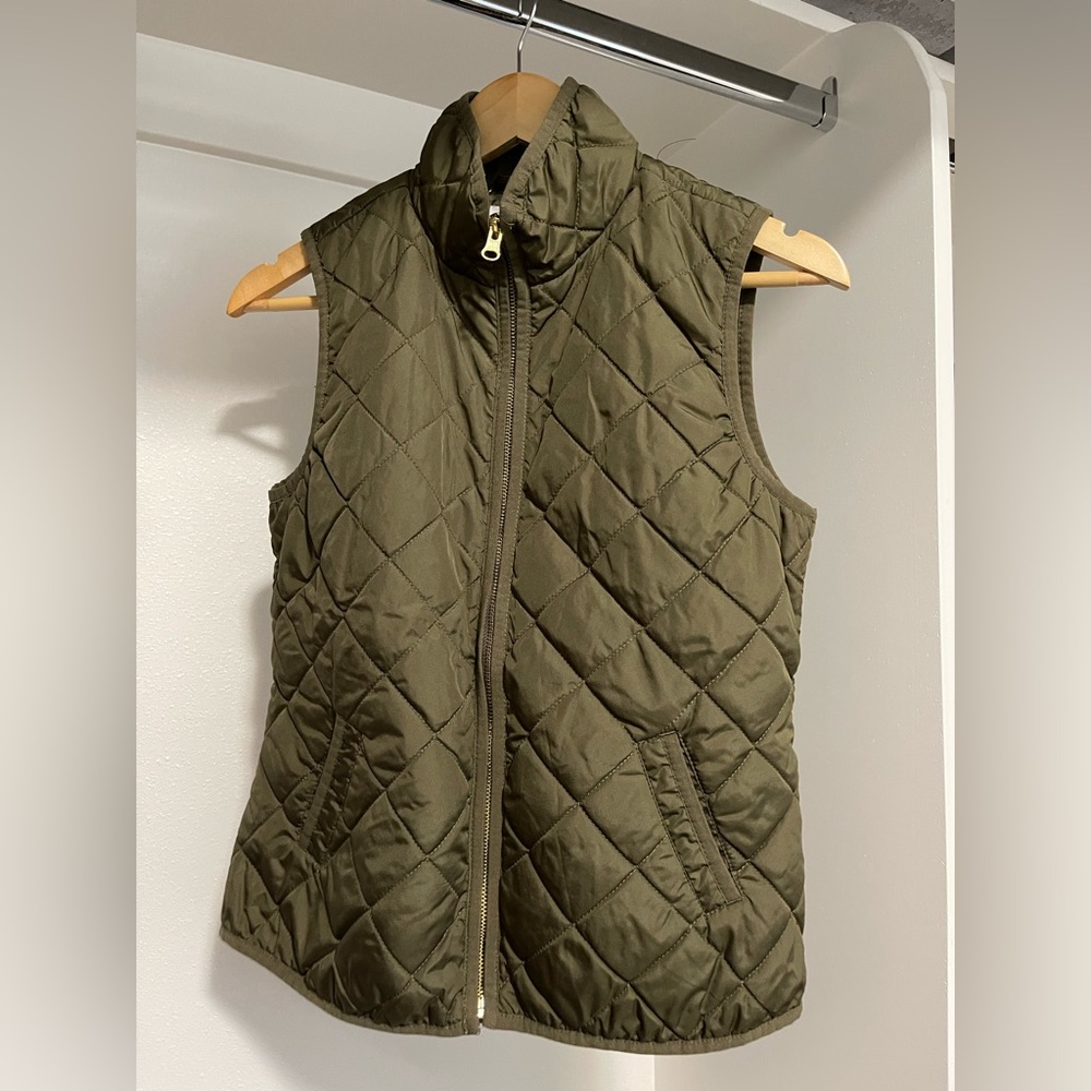 Puffer Zip Up Vest